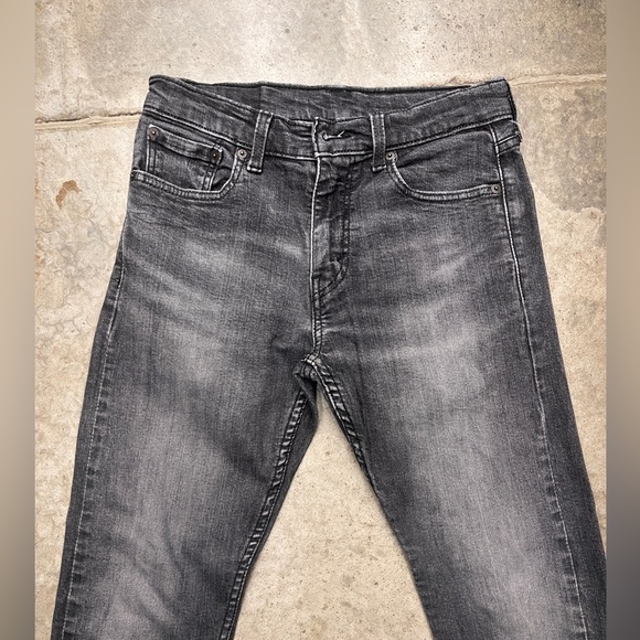 Levis jeans - Picture 2 of 6